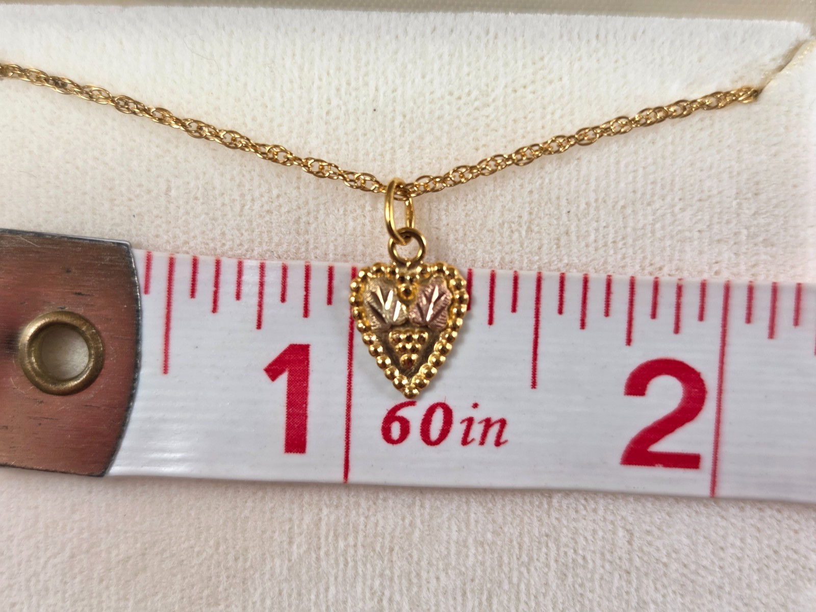 Landstrom’s 10K Black Hills Gold Heart Necklace – NIB (F3137)