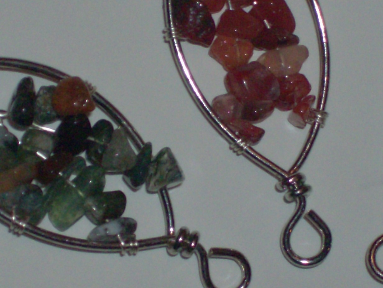 Beautiful 8 Piece Tree of Life Silvertone Natural Stone Beaded Pendant Lot