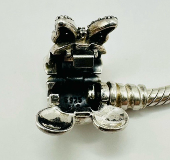 Pandora Bracelet 17.5cm x DISNEY Pave Minnie Mouse Clasp Snake Chain. 597770CZ