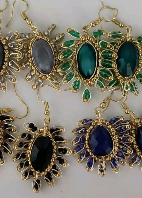aretes de cristal echo a mano mexicano mayoreo lote de 20 Pares cristal Y chapa.