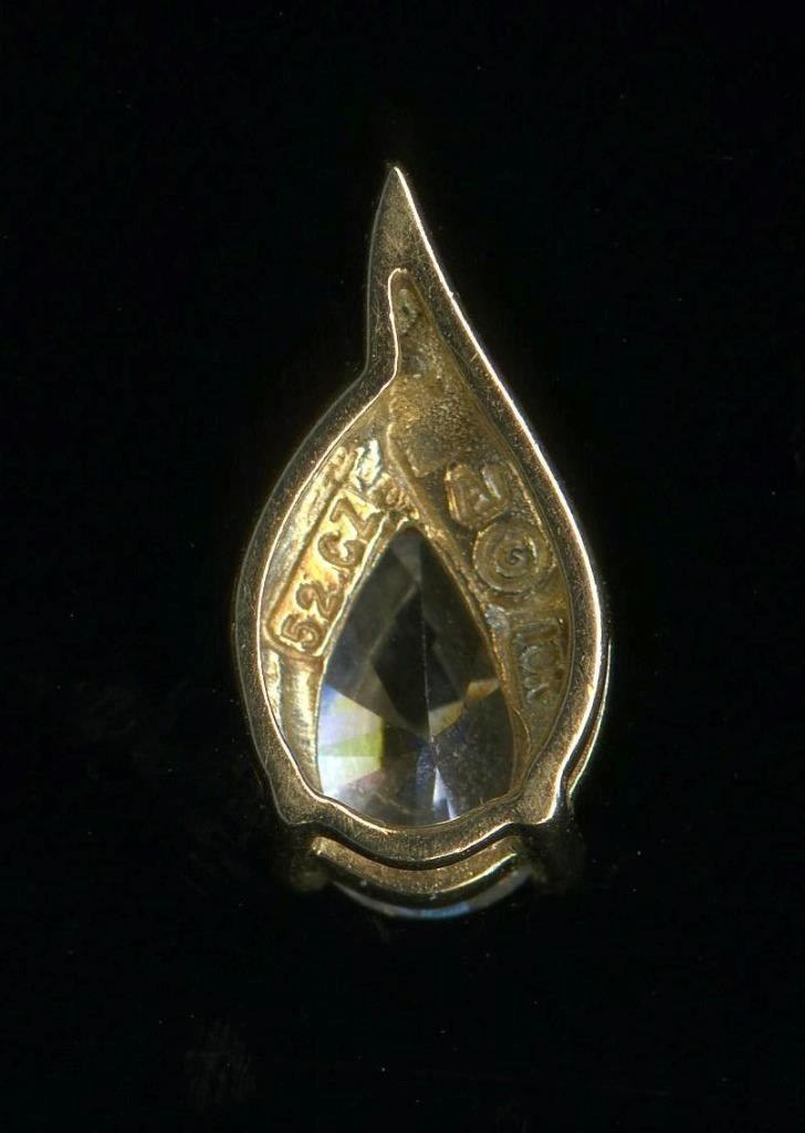 10K 1.55 Gram Solid Yellow Gold 9mm Pear Clear Crystal CZ Solitiare Pendant *IS