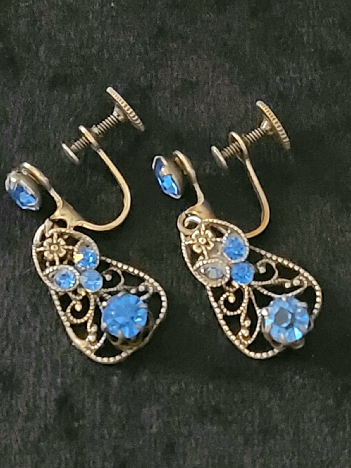 Vintage Gold Tone 1930s Art Deco Earrings Blue Rhinestone Screw Back