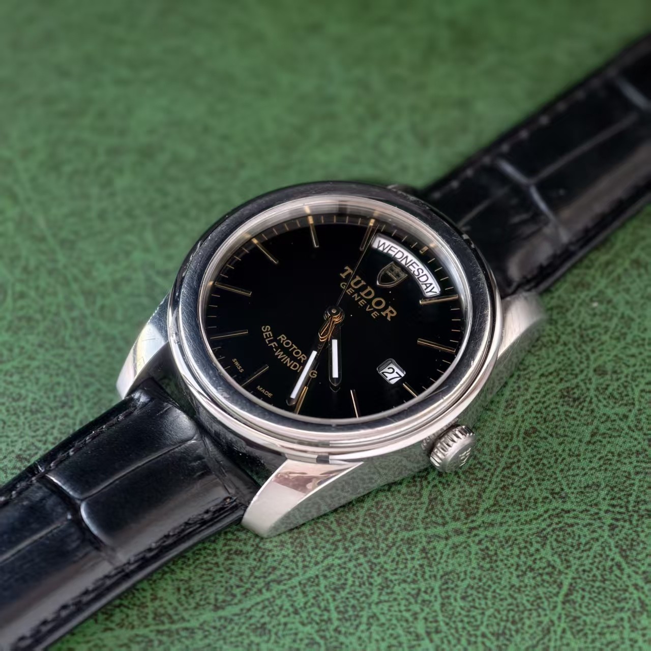 Tudor Black Dial Glamour M56003-0040 Men’s Watch Automatic 39mm Day Date