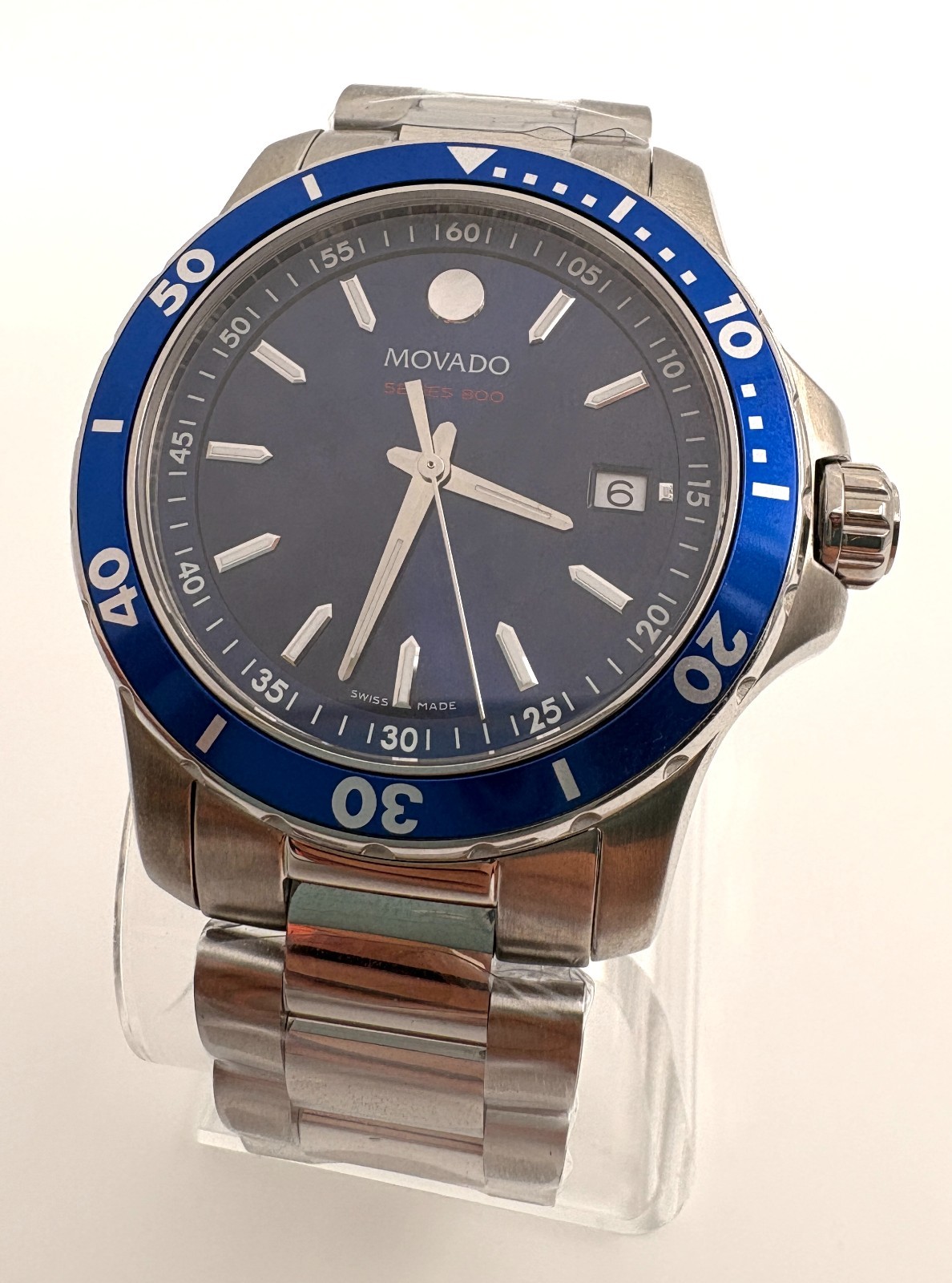 MOVADO 2600137 Series 800 Stainless Steel Blue Dial Men’s 40mm Quartz Watch