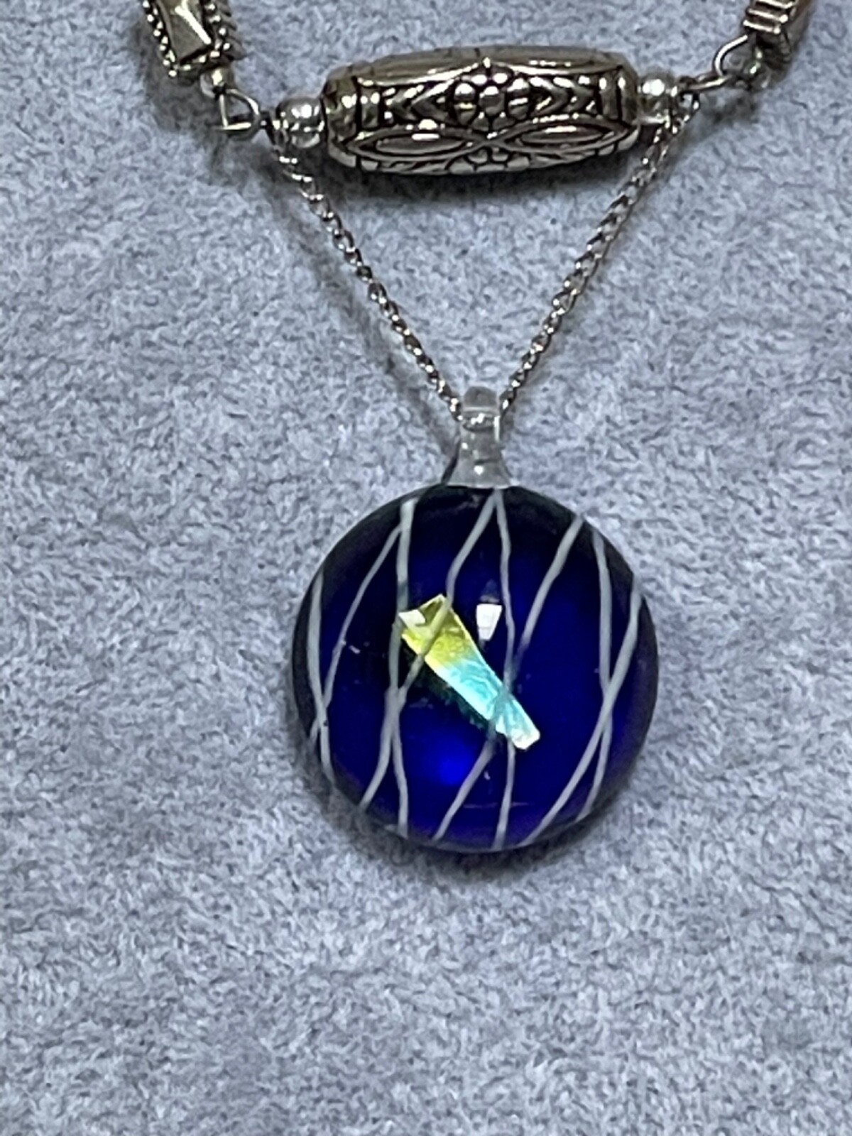 Blue hand made pendant blue bead silver tone finish necklace