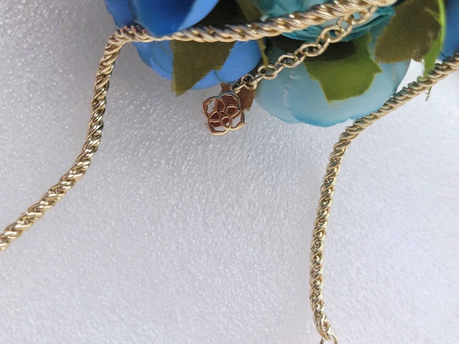 Vinatge Kendra Scott Shaylee Pendant Arrow Gold Necklace Rare Turquoise blue