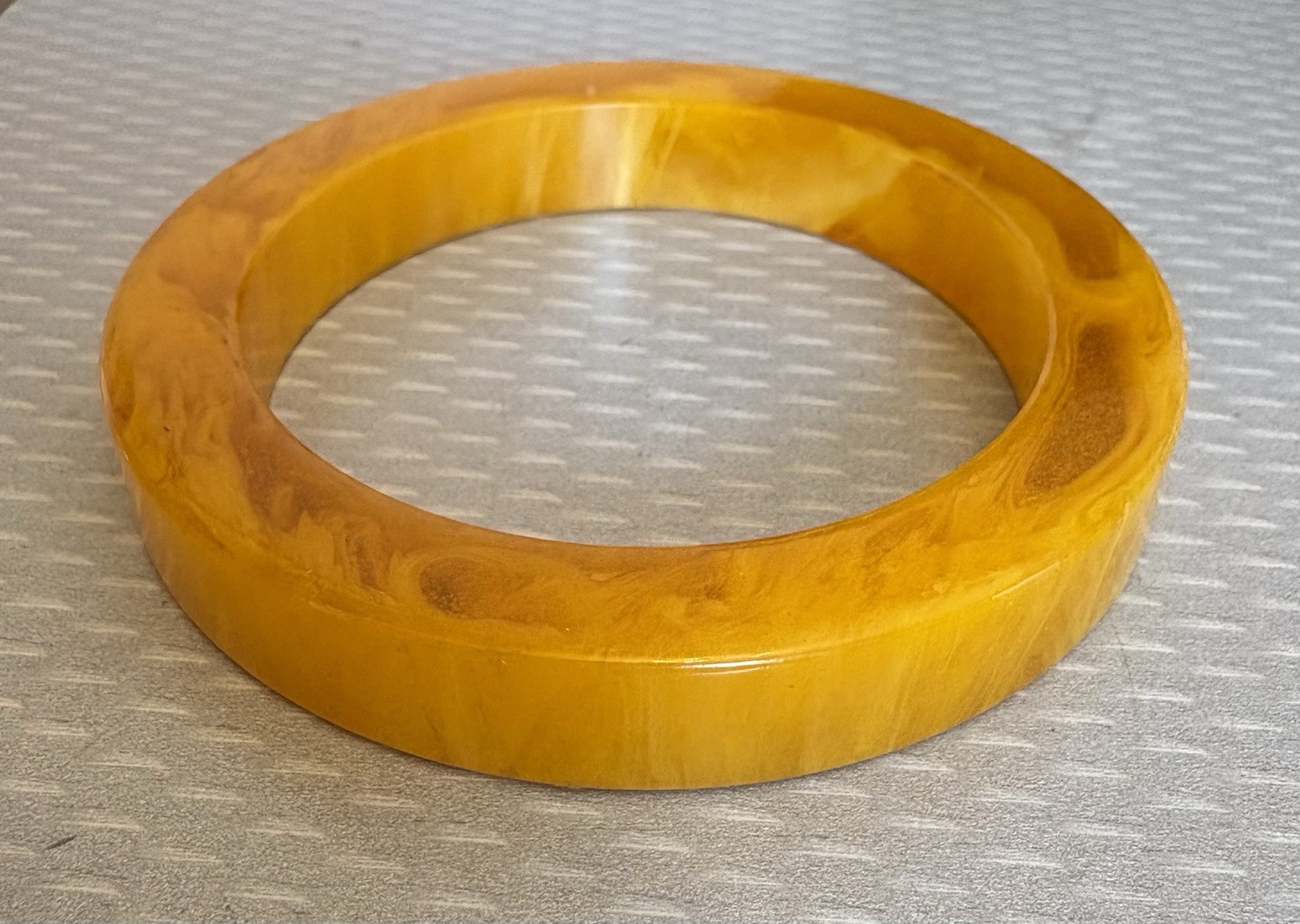 Vintage Egg Yolk Bakelite Bangle Chunky Translucent Marbled Yellow TESTED 40g