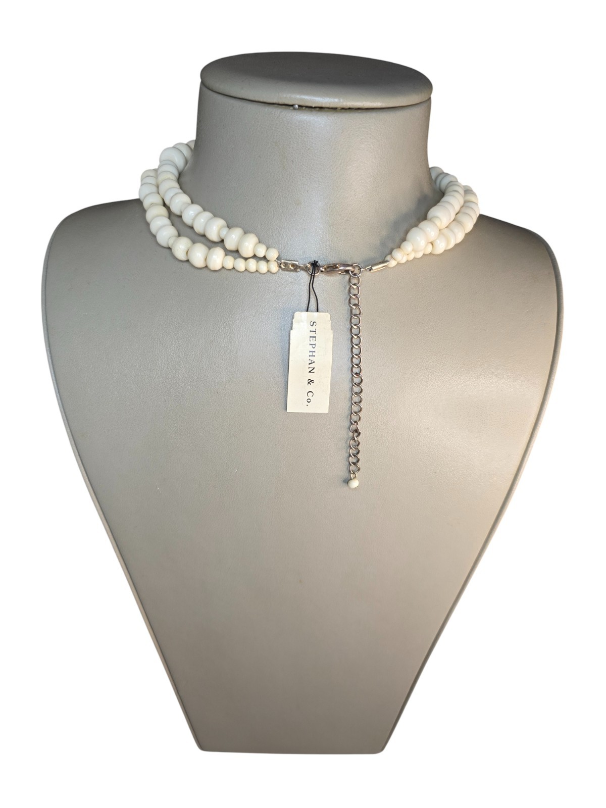 Stephan & Co Women’s Trendy Double Strand Beige Silver Resin Necklace NWT