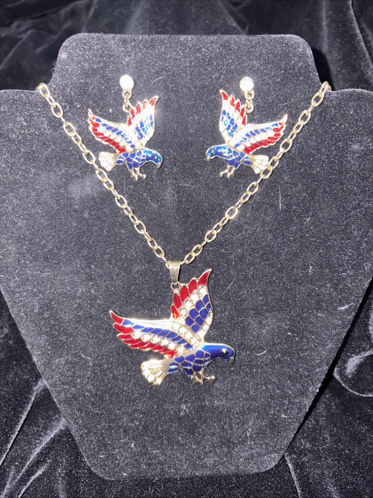 Patriotic Eagle Earring And Necklace Set