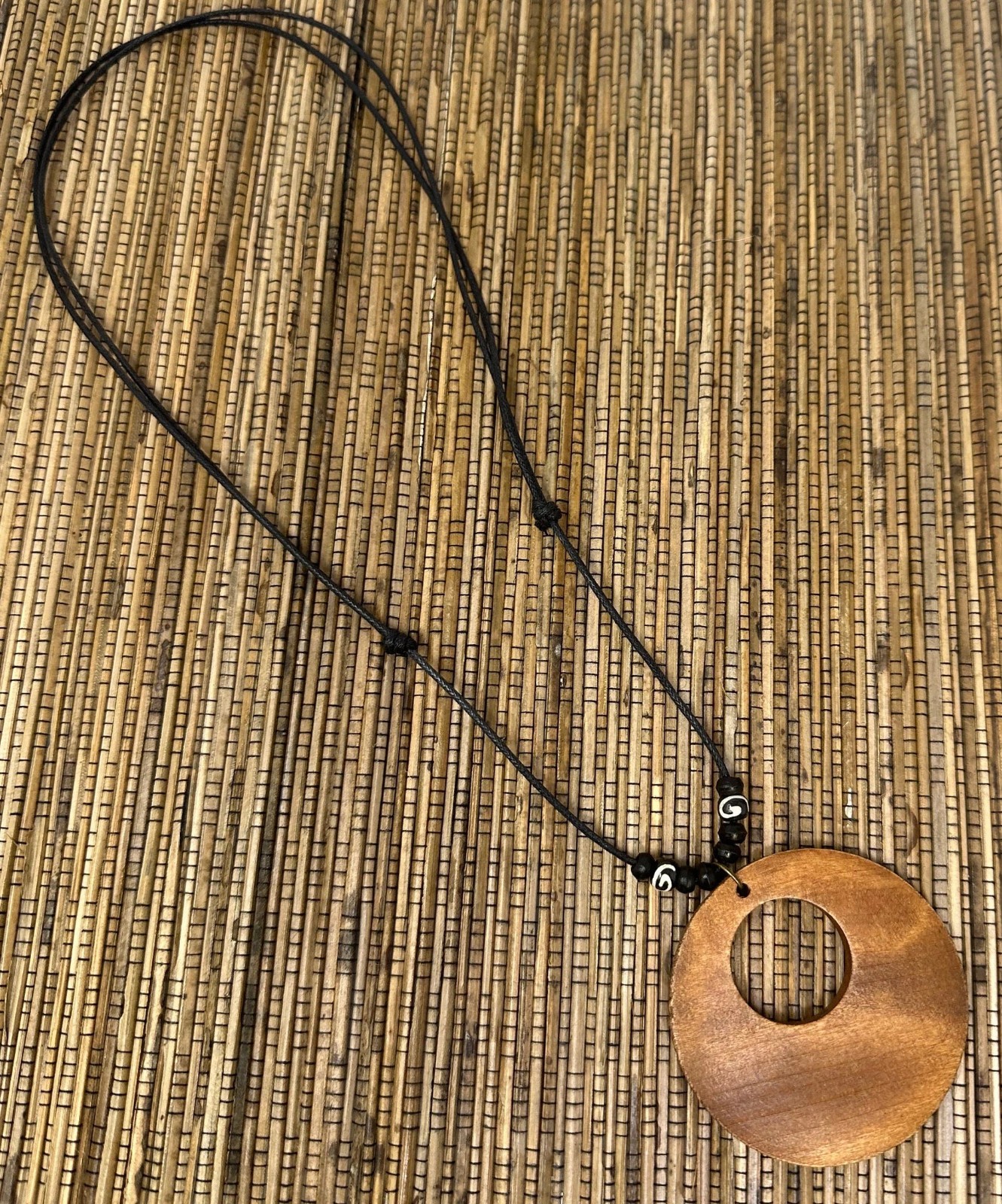 Brown Circle Pendant Necklace – Handmade Wooden Jewelry | Adjustable Unisex