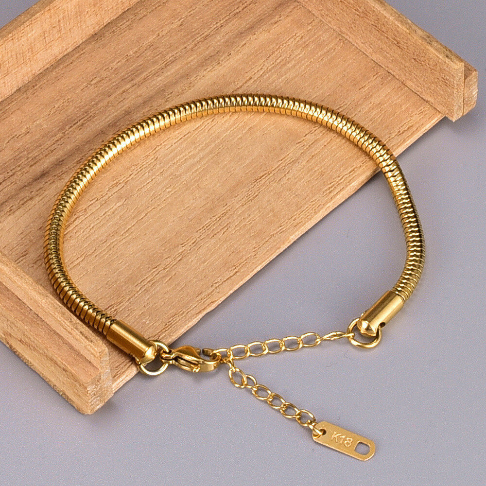 3.2mmWoman 18K Gold Plated Stainless Steel Round Snake Chain Bracelet 5.5-7.8”