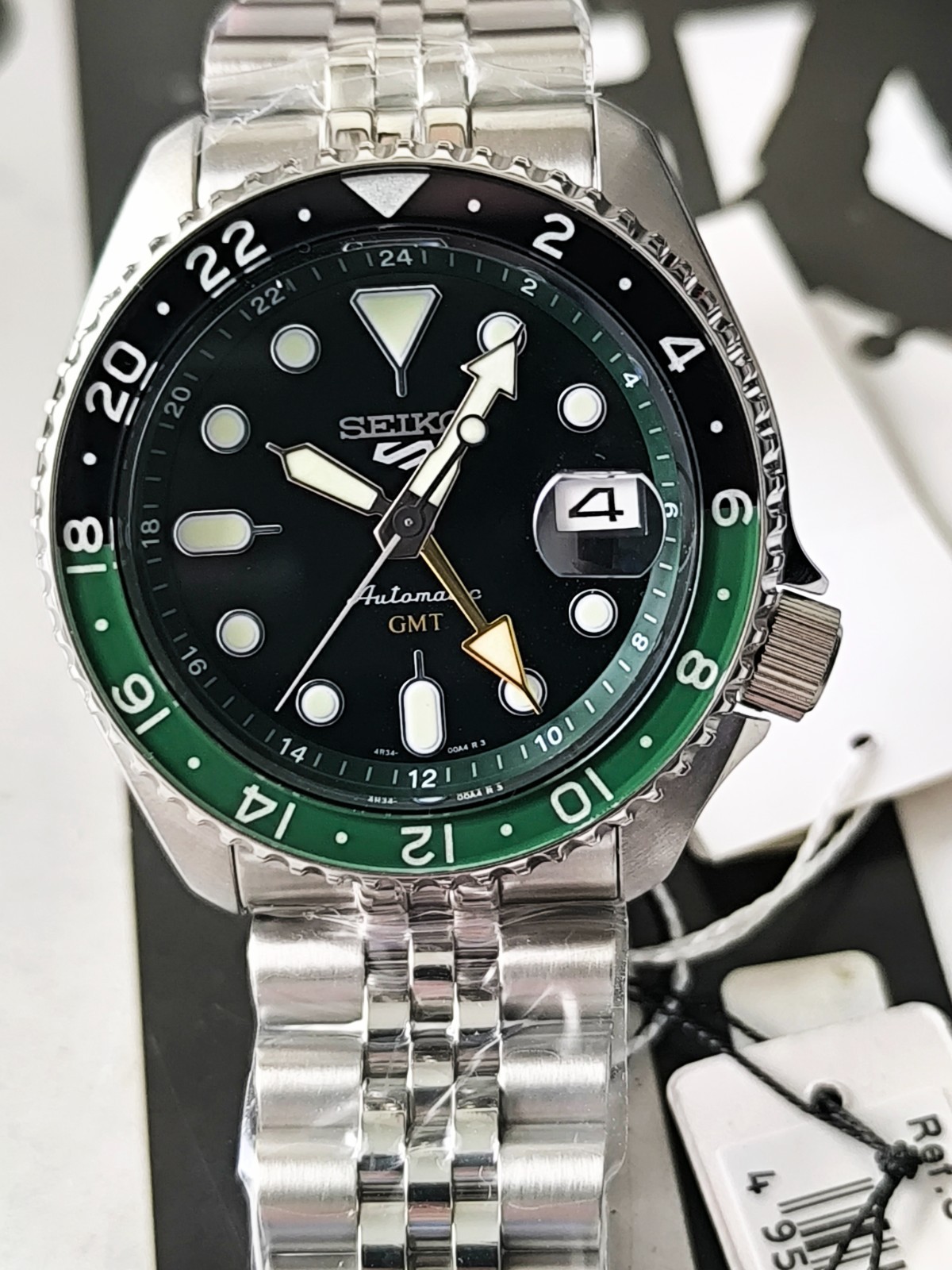 Seiko 5 Sports Asia SSK035K1 SKX Sports Style GMT Green dial (no box*) SSK035K1