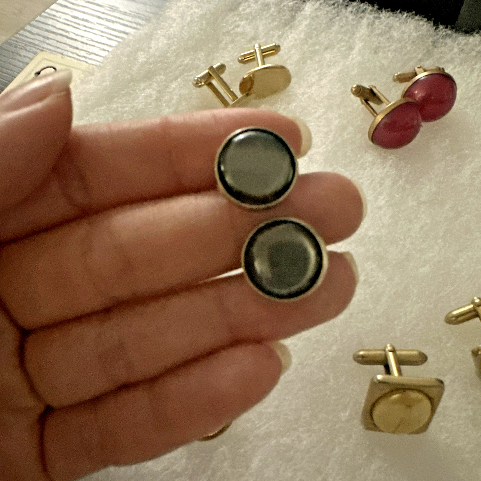 Choose what you want — 9 sets of cufflinks; Mixed designs