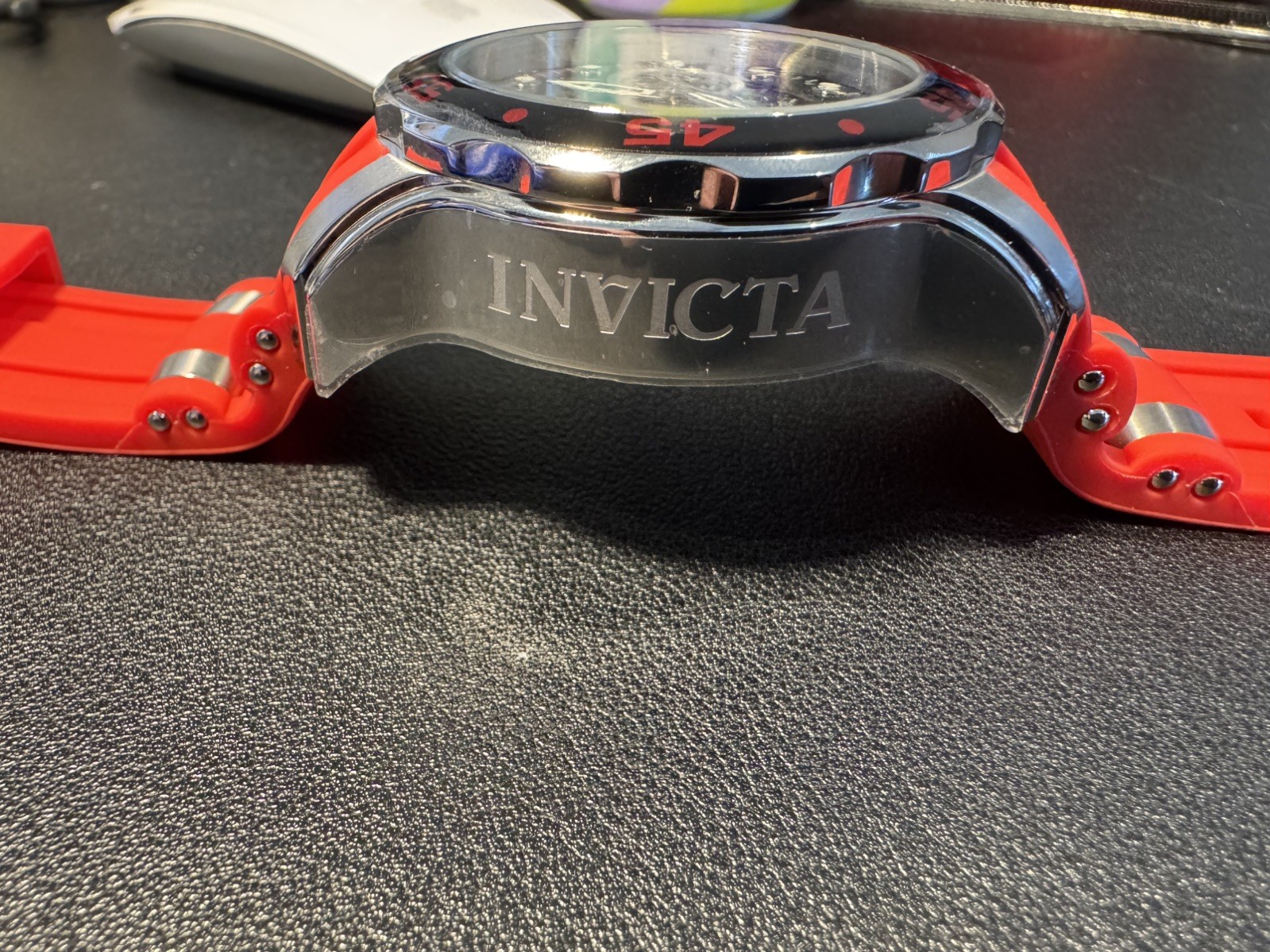 New Invicta Men PRO DIVER CHRONOGRAPH BLACK Dial Silver RED Strap SS Watch