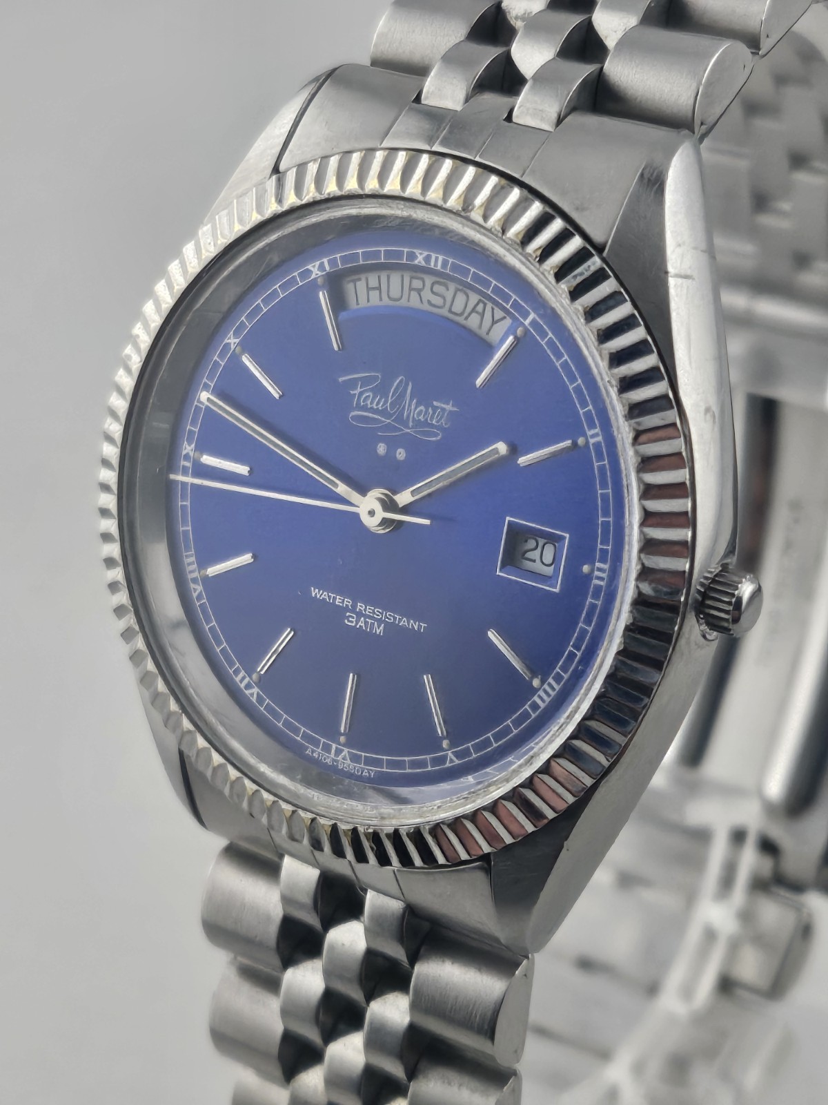 Mens Rare PAUL MARET Blue Sunray Dial Date Presidential Style Fluted Bezel Runs
