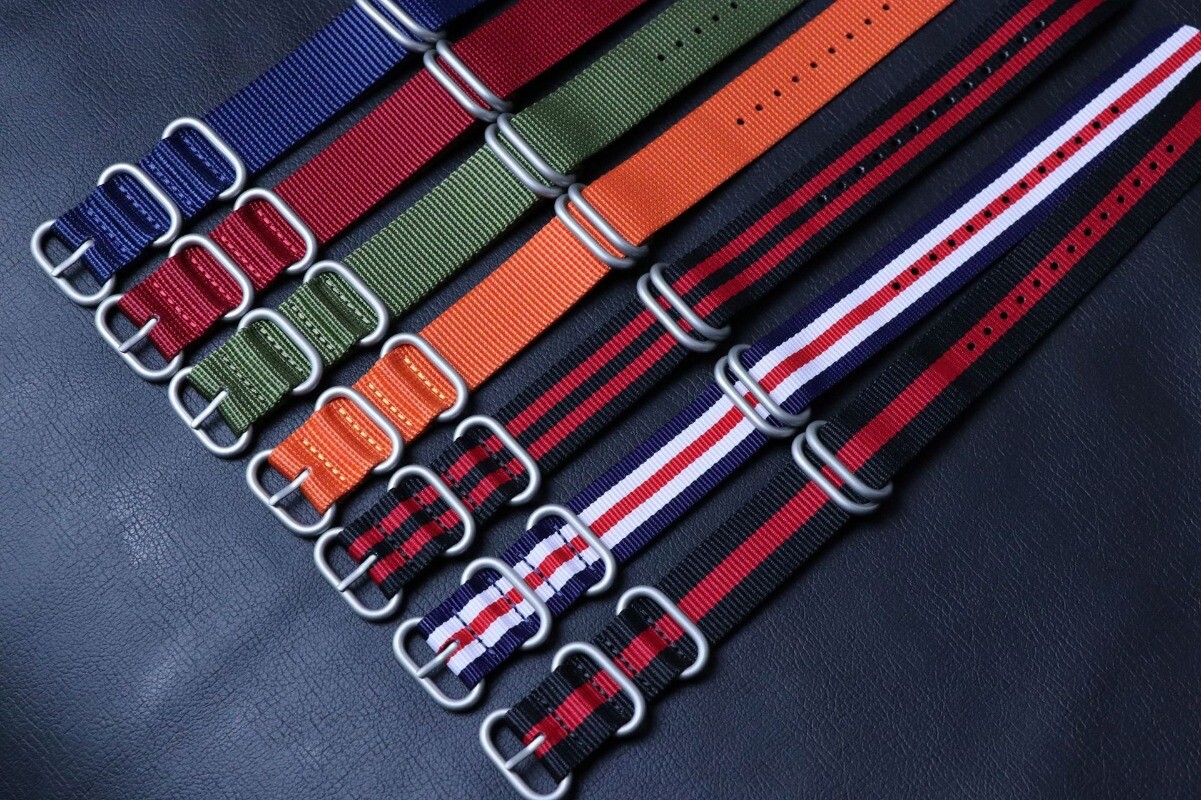 Quality Nylon Canvas Watch Straps Mens Military Padded Wristband 18 20 22 24mm