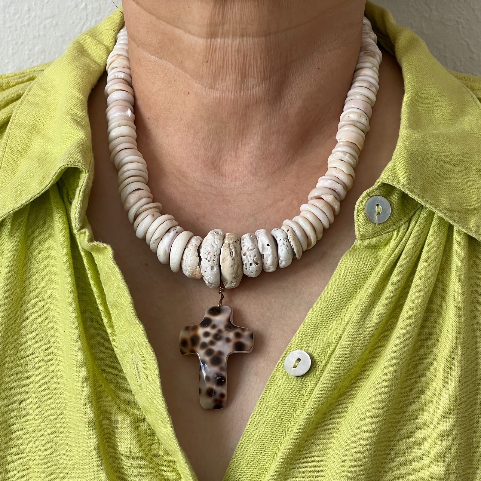 Puka Shell Necklace Vintage 70s w/Hand-Shaped Tiger Cowrie Shell Cross Pendant
