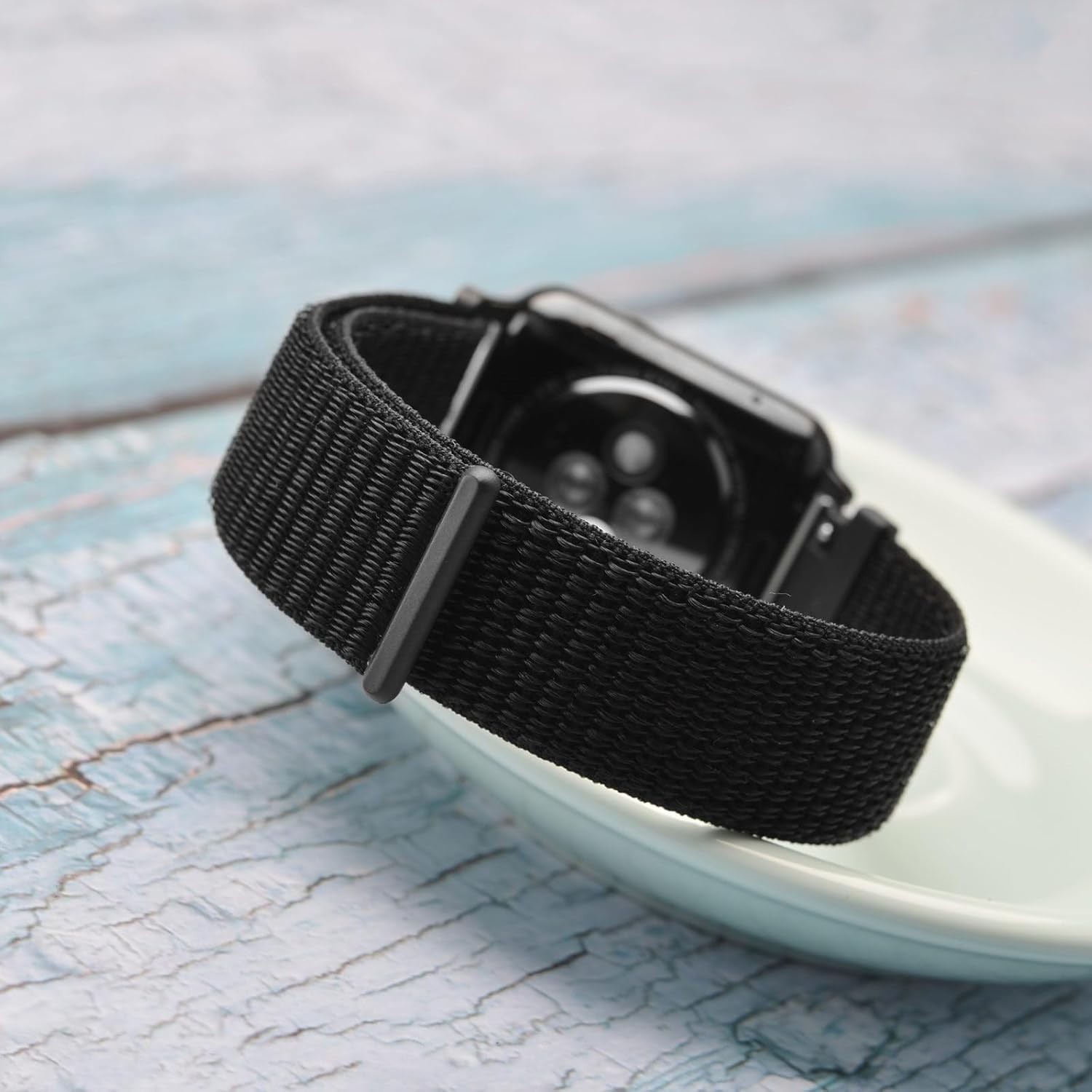 20mm Adjustable Nylon Watch Band – Quick Release Sport Loop Strap in Black