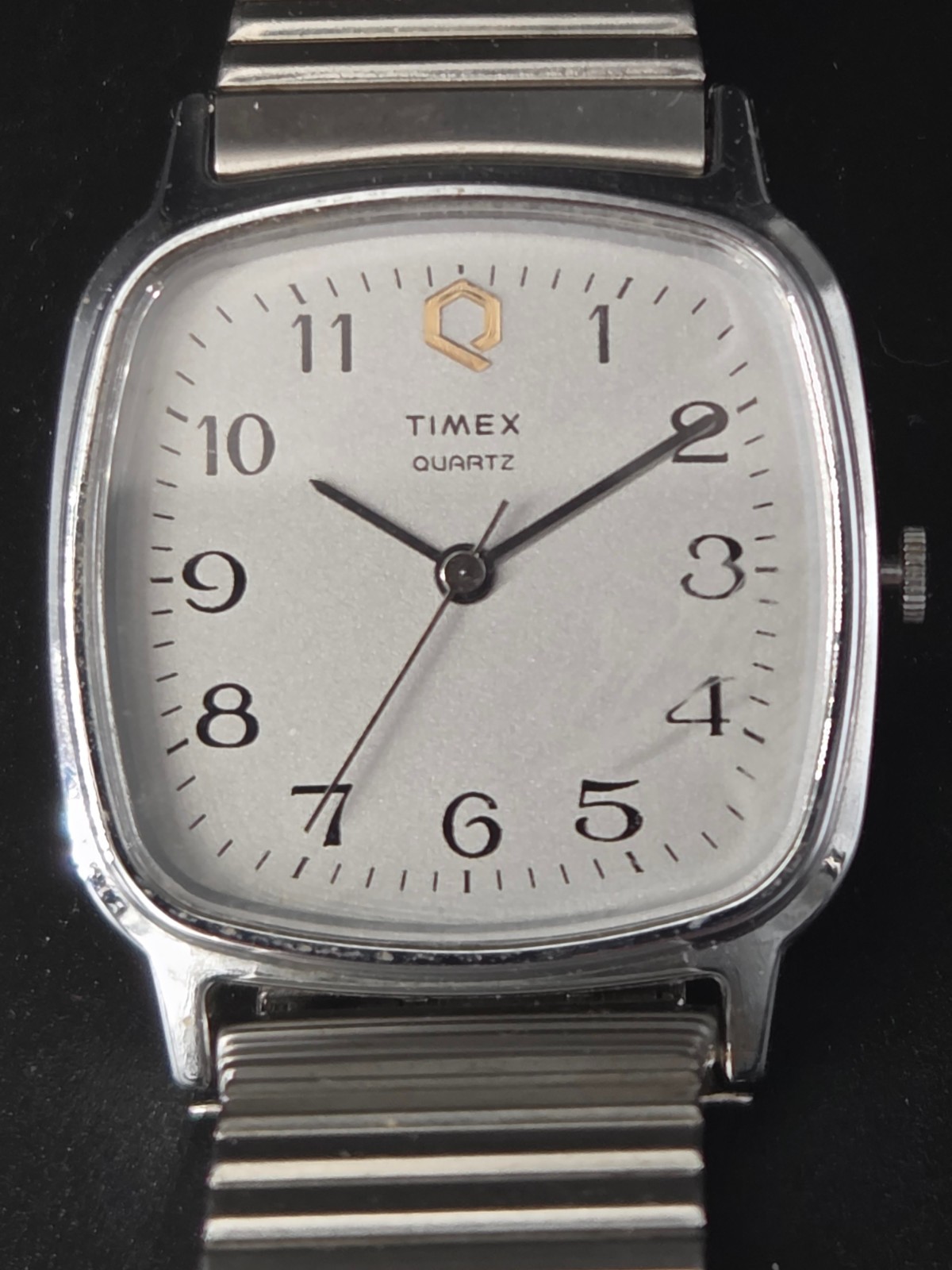 Timex Vintage 1970’s Q Quartz watch – original band, works perfect!