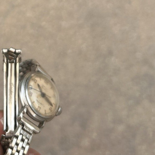 Vintage JUVENIA Ladies’ Hand-Wound Watch Working Condition Engraved By Kreisler