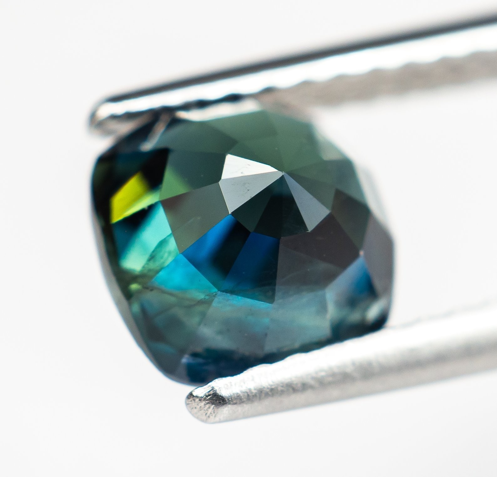 Natural No Heat Blue Sapphire 1.66ct Cushion Cut GRA Certified