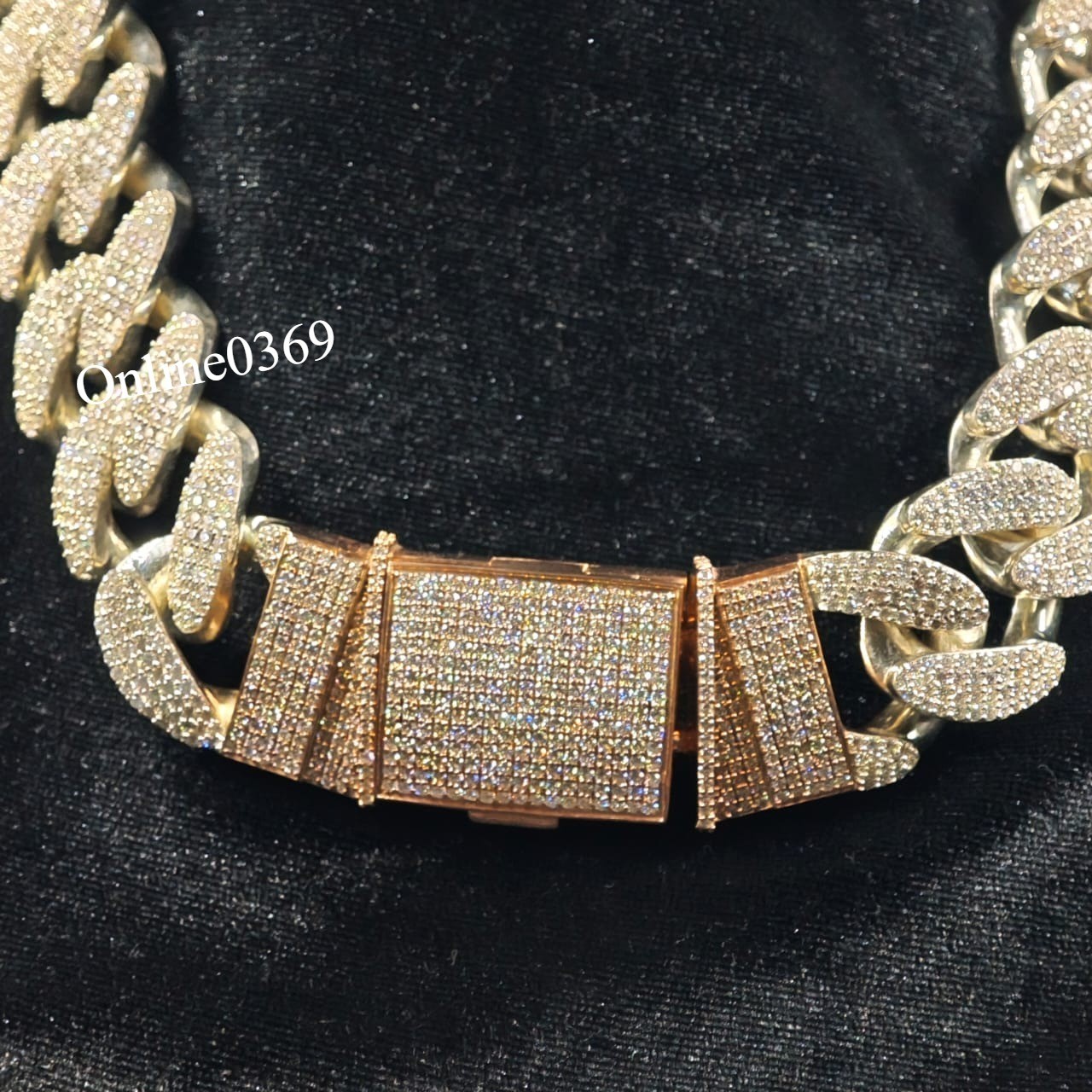 Men’s 25mm X 20″ Miami Broad Cuban Link Necklace In VVS Moissanite 925 Silver