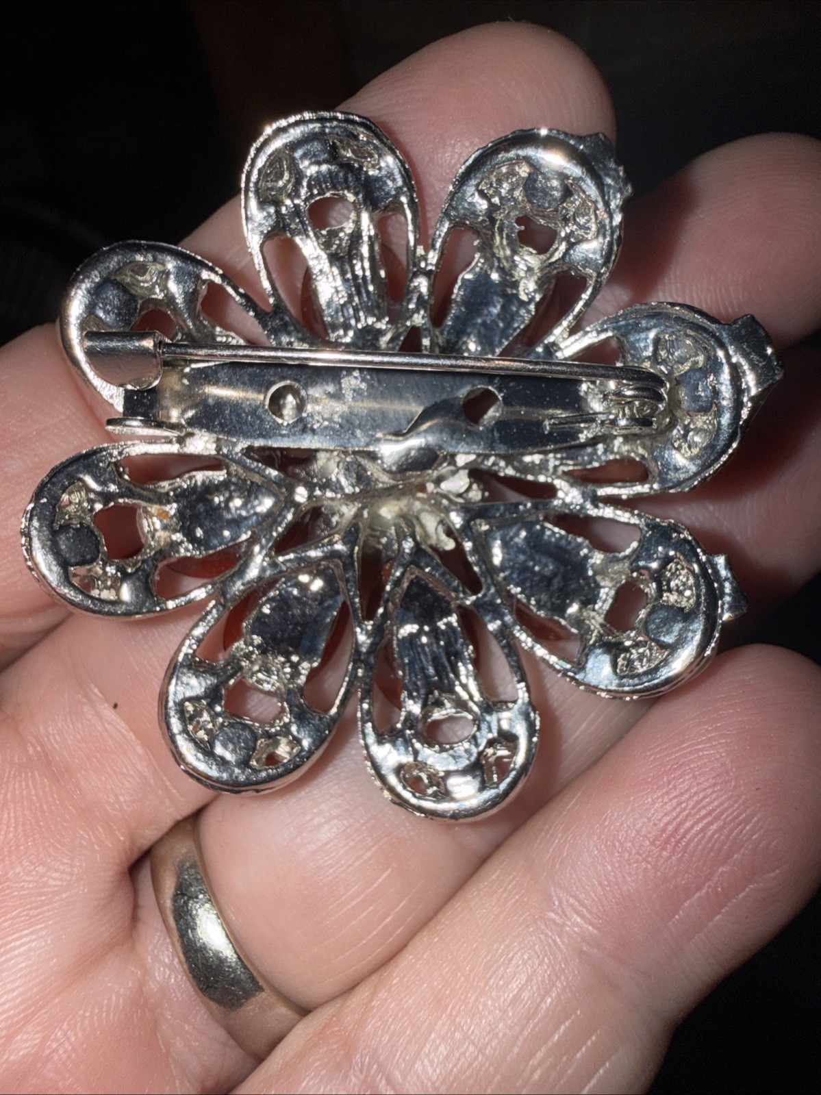 Vintage Rhinestone Broach Unsigned Silver Tone -High-end Quality Beauty