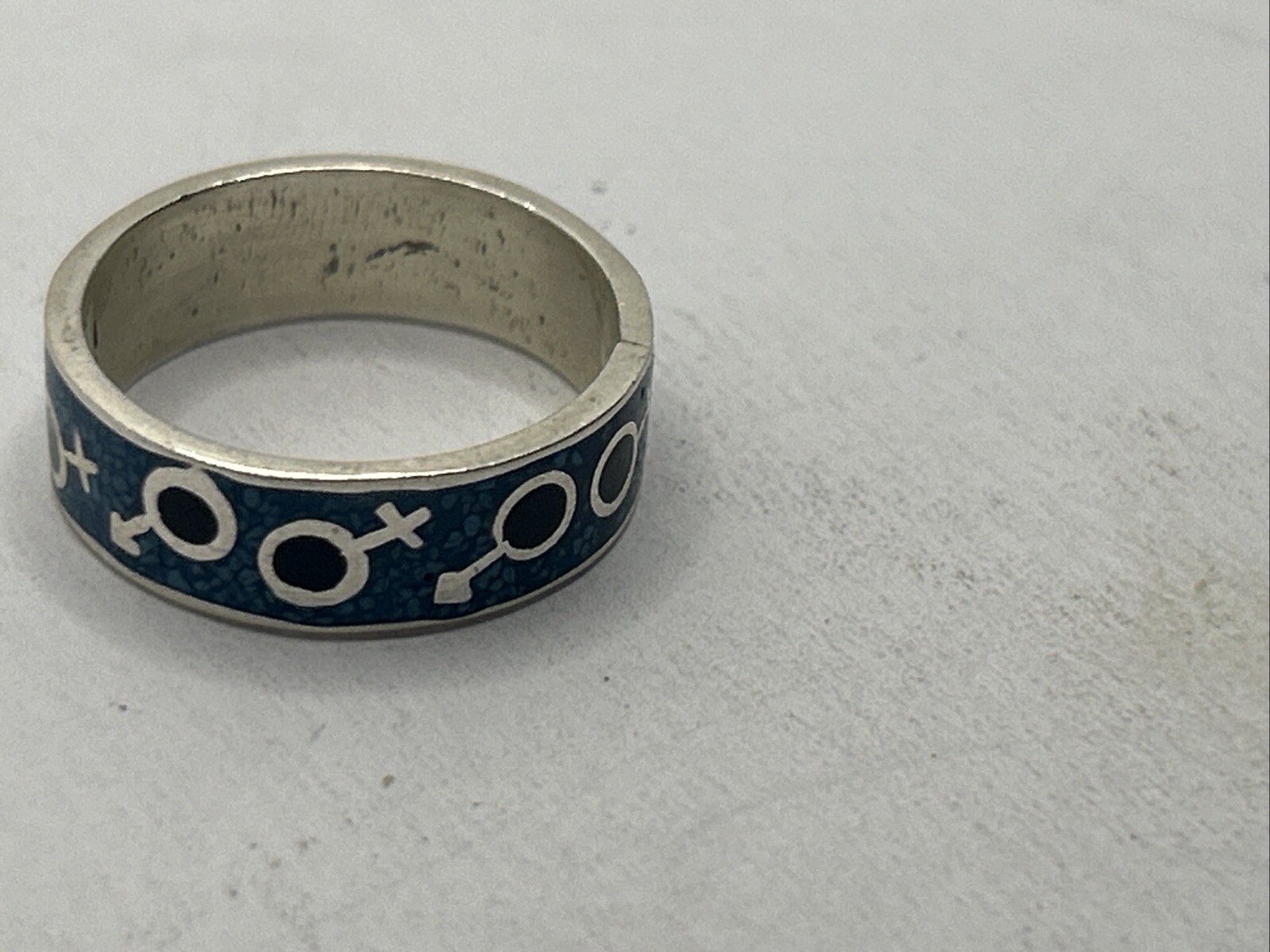 925 Sterling Silver male female ring black and blue enamel size 7.5, Mexico