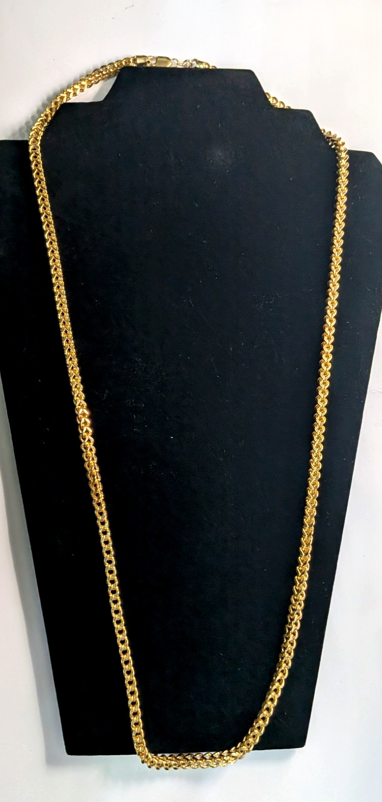 10kt Gold Box Franco Link Semi-Hollow Chain 32”in 39.75Gr