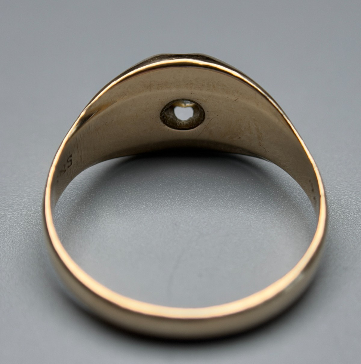 Vintage Mens 14K Yellow Gold Belcher Set Diamond Ring Size 10