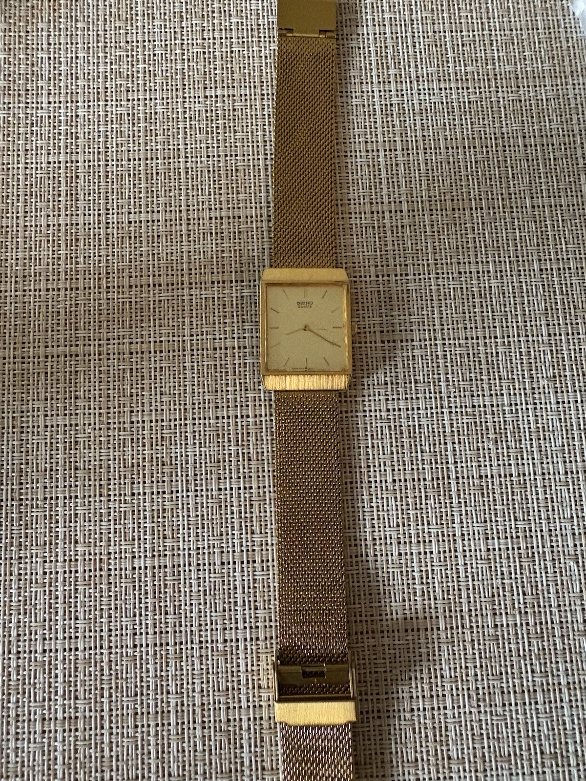 Seiko Lassale Unisex Quartz Watch Vintage, Gold-Tone, Ultra Slim
