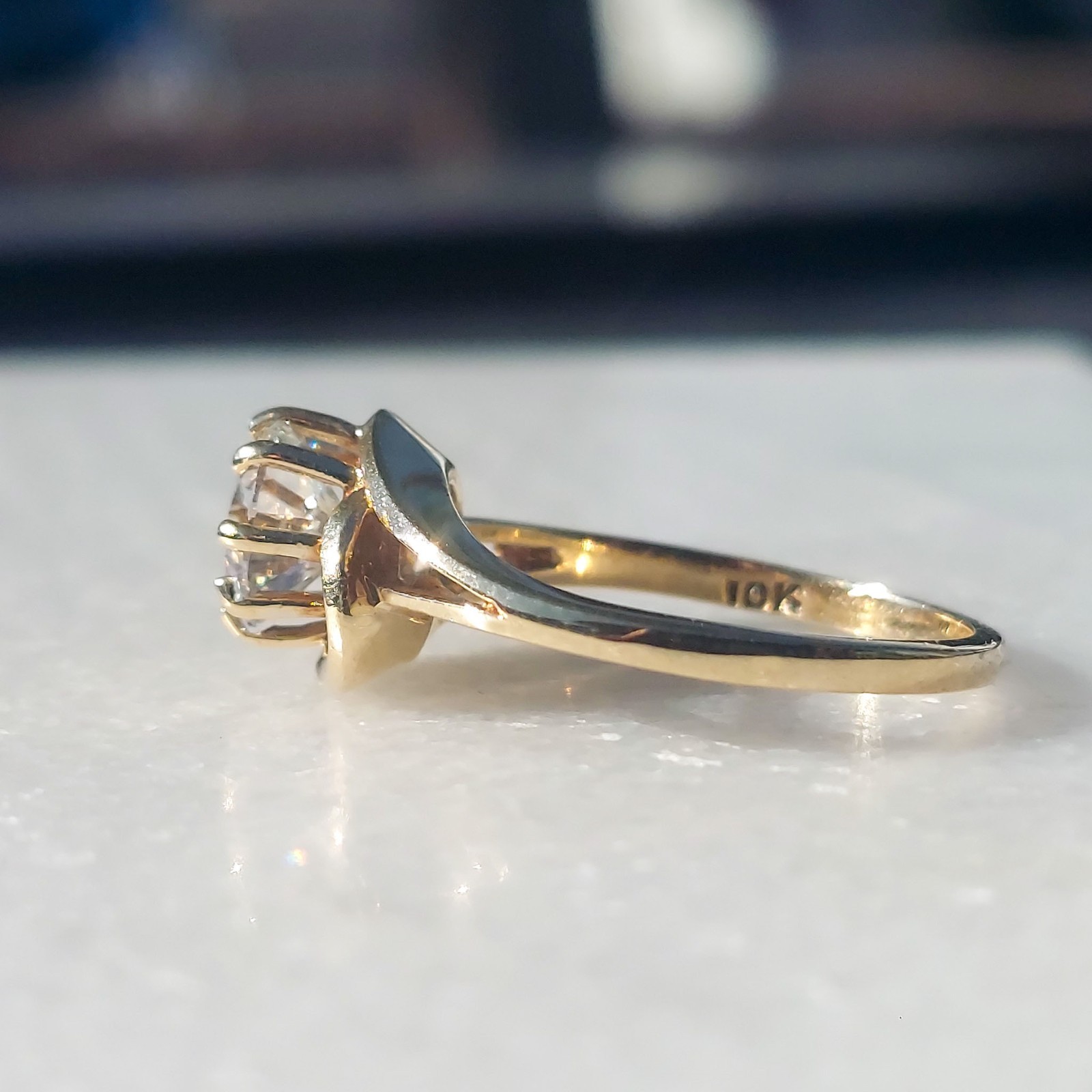Estate ring 10K Gold Vintage Ring, Size 7, 1.24 carat certified diamond.