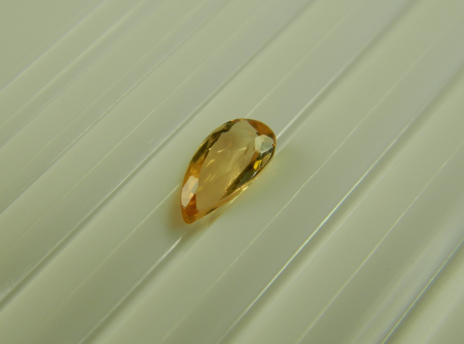 Imperial Topaz 0.99 Ct Clarity VVS Pear Cut Natural Golden Brazil I217