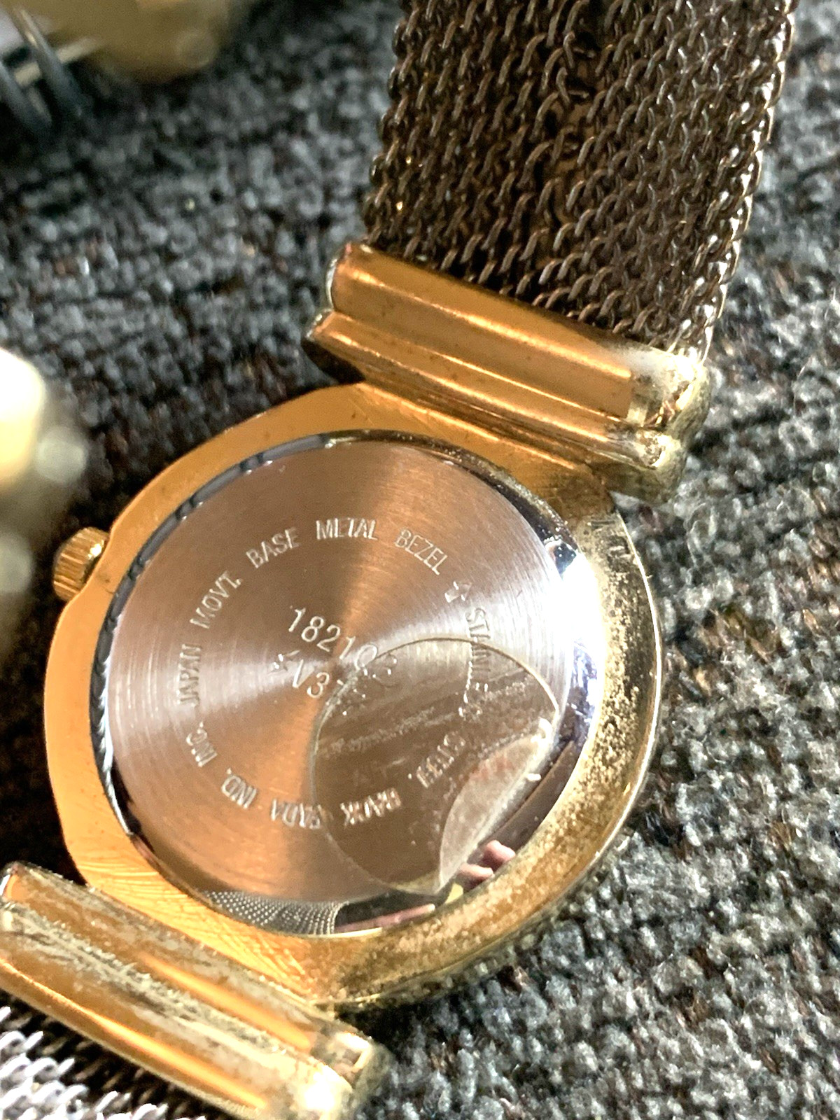 Futura Quartz Women’s Wristwatch Japan Mov’t 1821QB V377 Stainless Back