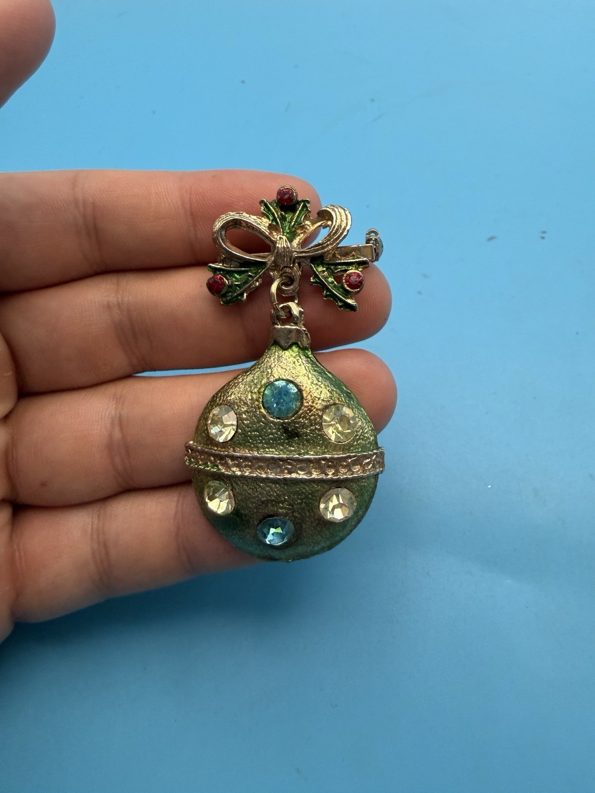Vintage Rhinestone Christmas Ornament Dangle Brooch