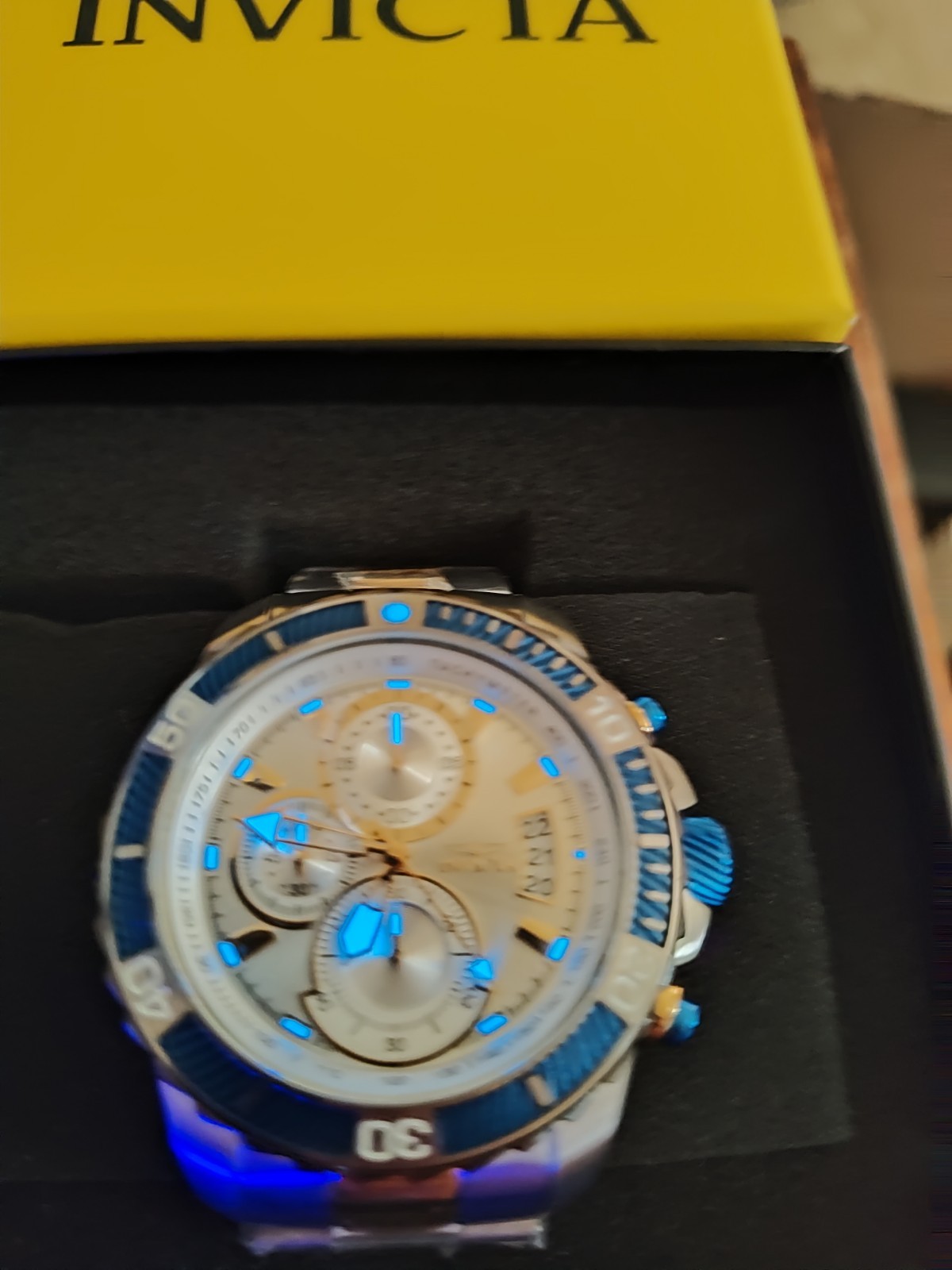 Invicta Men’s Japanese Chron/Tachymeter With Date With Blue Lume