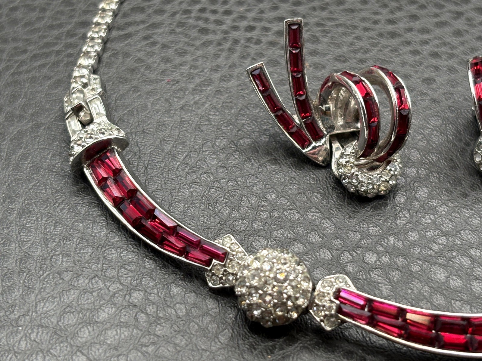 Vintage Boucher 3227 Red Baguette Rhinestone Necklace Clip On Earring Set