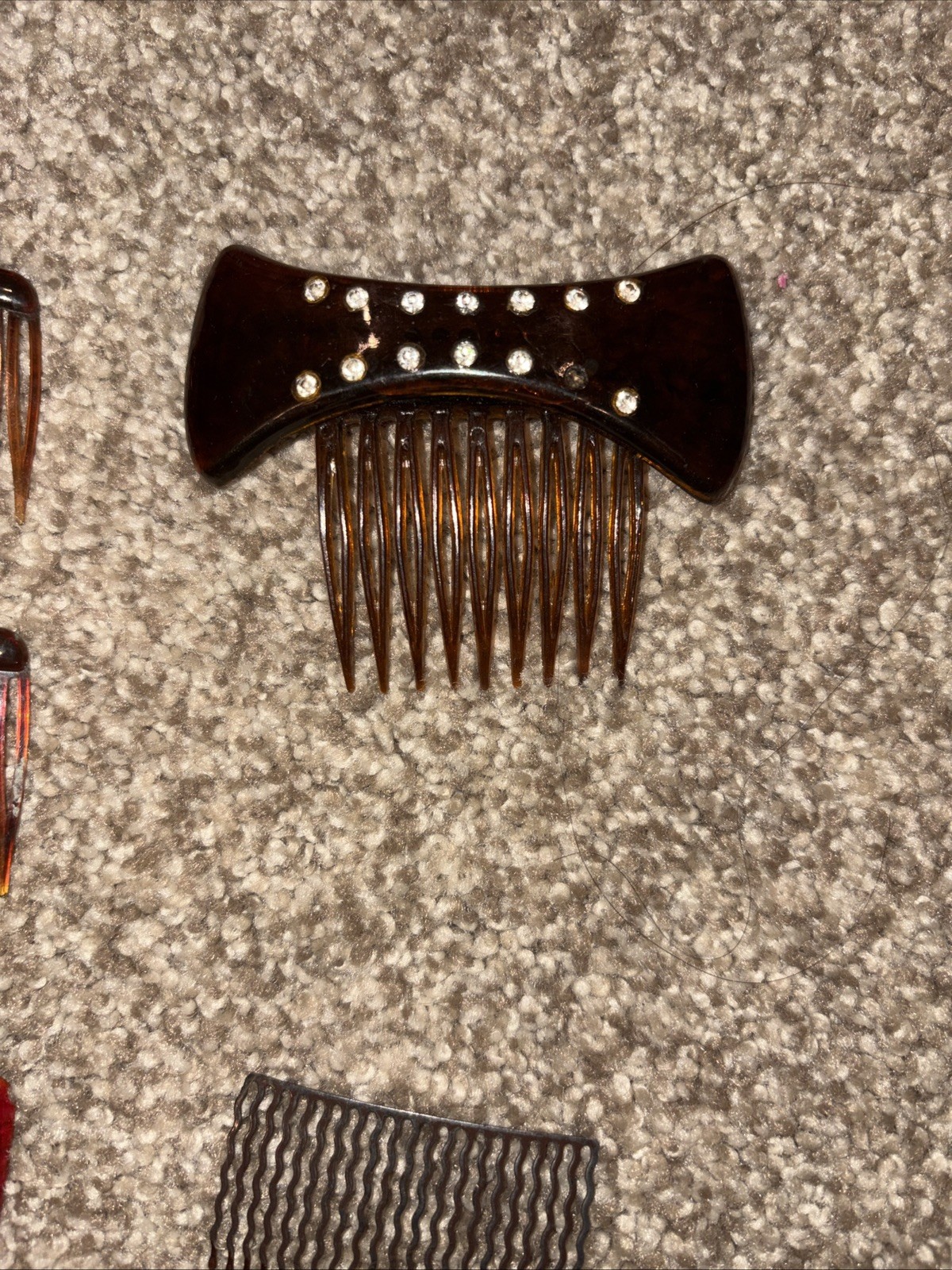Vintage hair items:Faux tortoise shell hair comb, U-shaped hair pin, finger wave