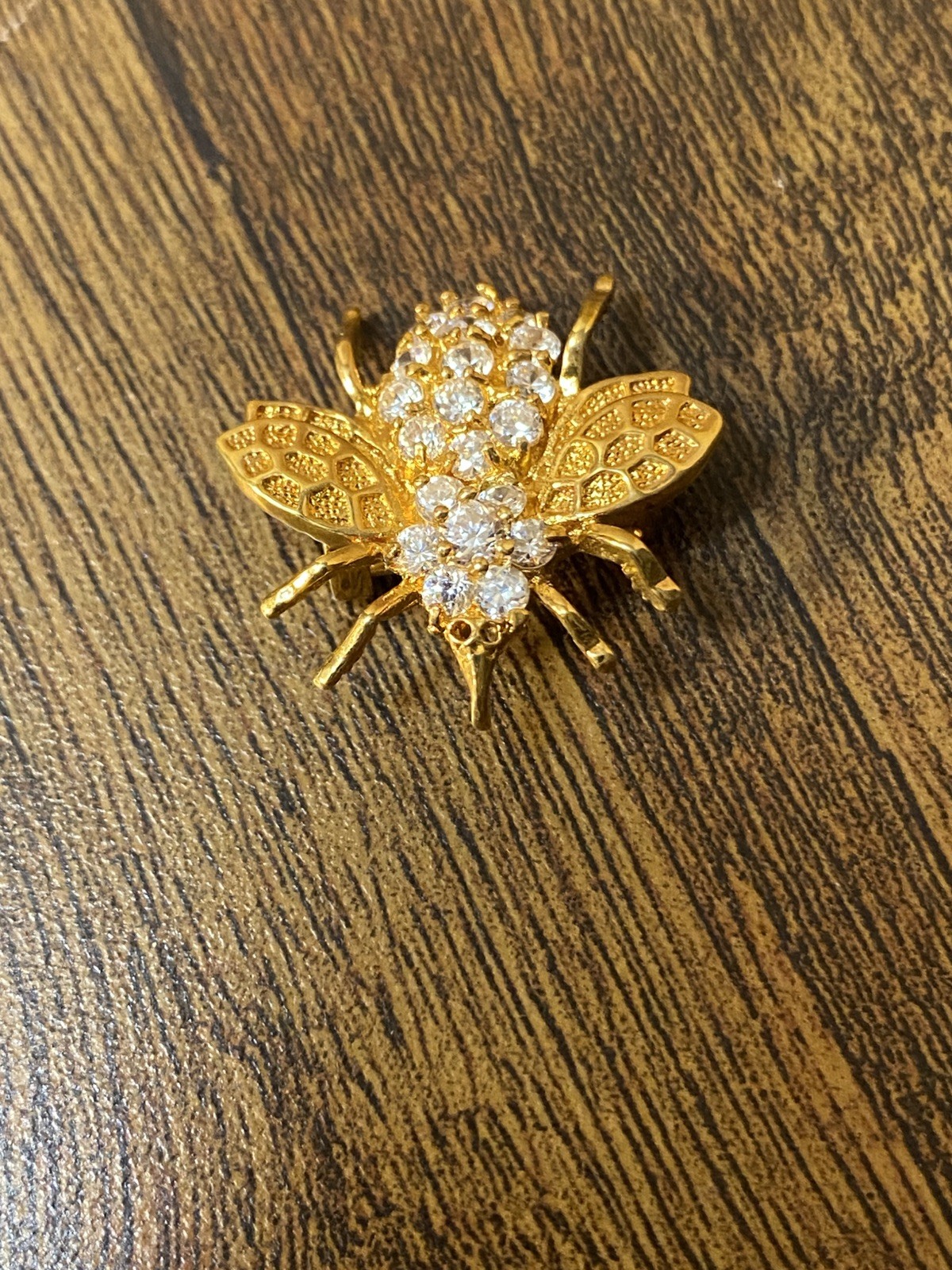 Vintage Dee Berkley Jewelry DBJ Bumble Bee Brooch Pin Pendant 14KGE Rhinestones