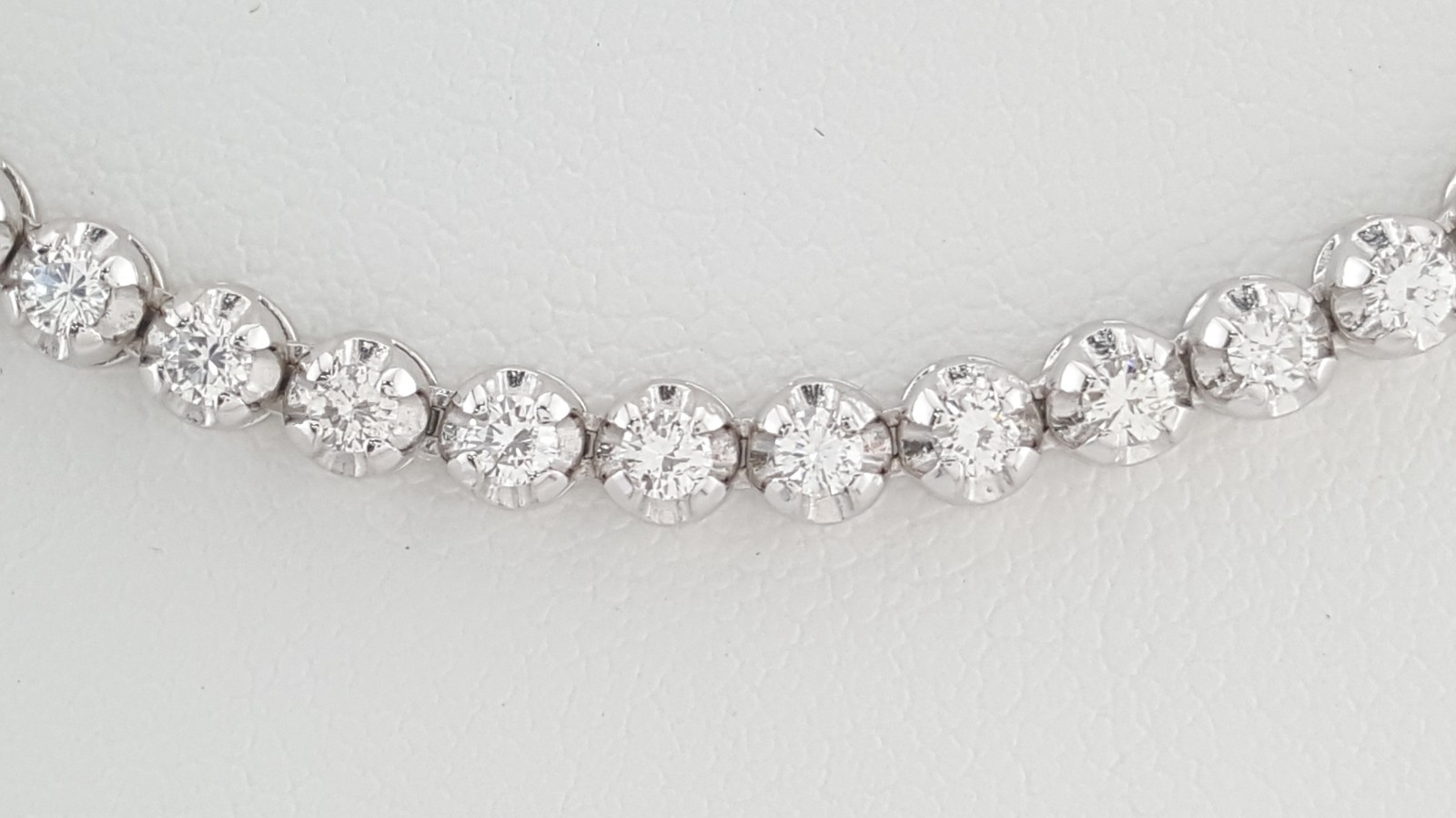 Round Diamond 14K White Gold Straight Line Tennis Necklace 4 ct 15″ Rtl $15K