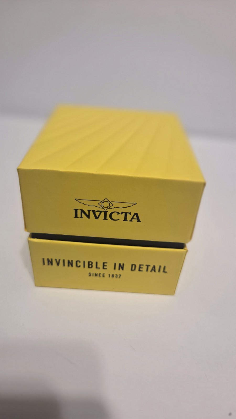 Invicta Pro Diver Anchoris Men’s Watch 37.5mm Black Dial Steel