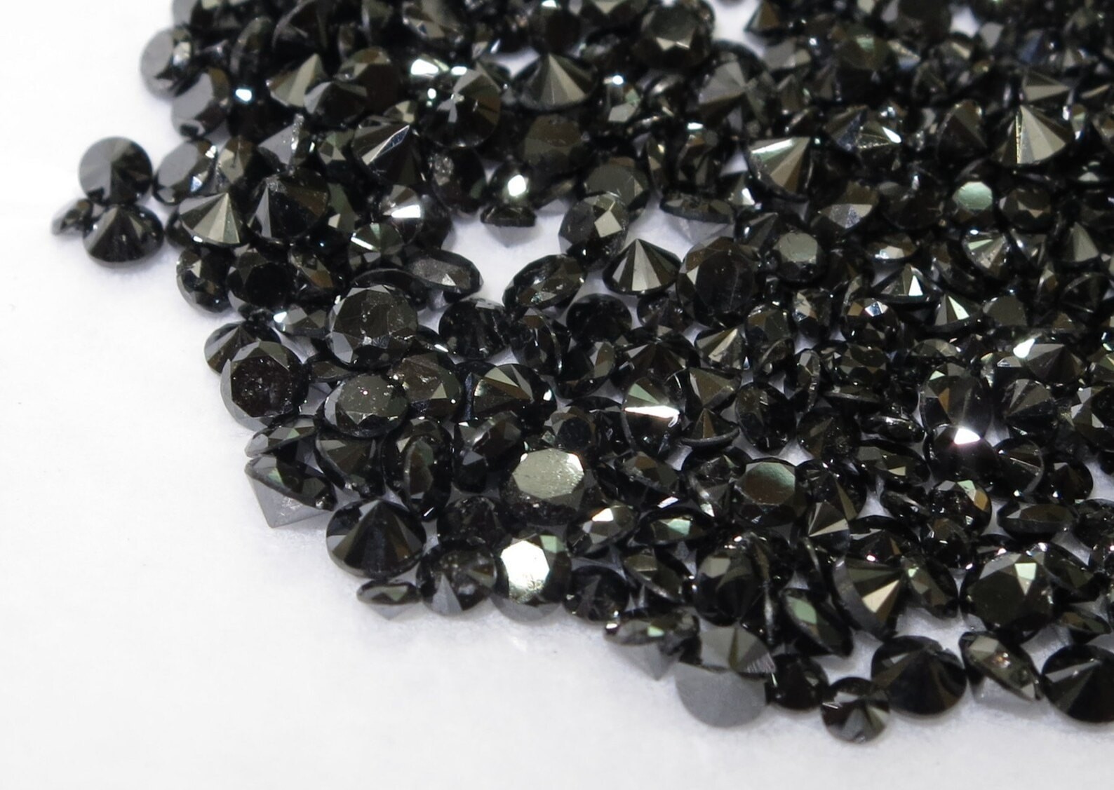 Loose BLACK Moissanite Diamond LOT 1.80 MM D , IF 40 PCS Approx. Certified