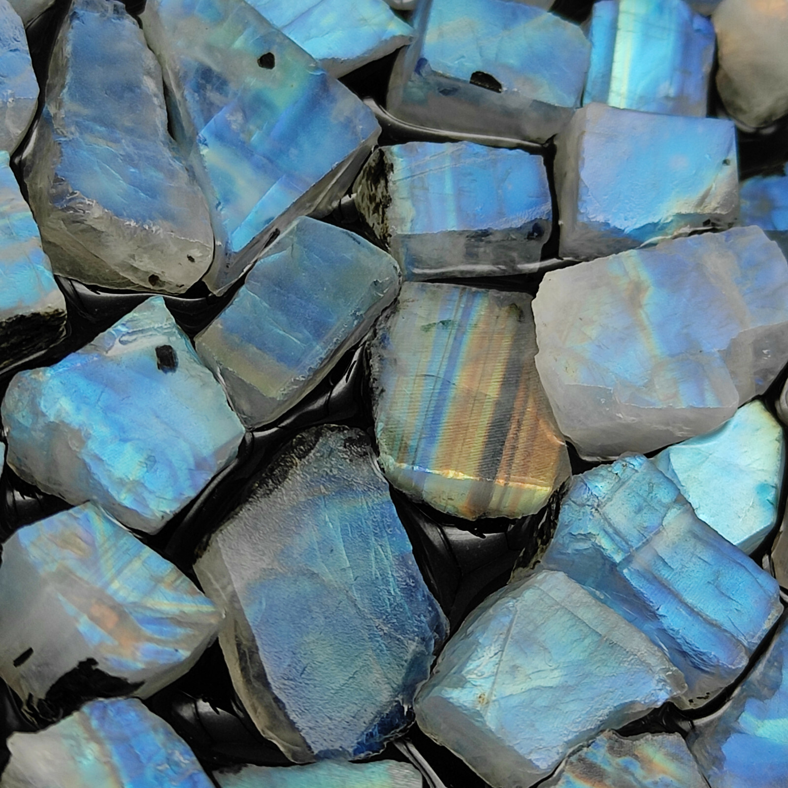Wholesale Blue Fire Moonstone Slices Rough Rainbow Moonstone Rough Gemstone MV30