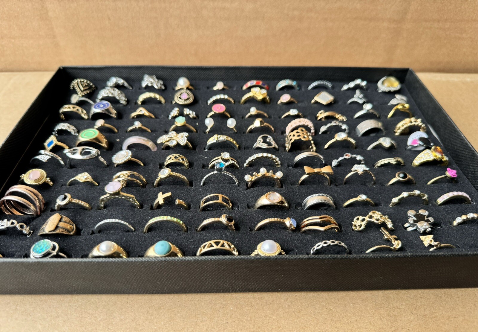 Bulk Lot Wholesale Rings (30 pcs)