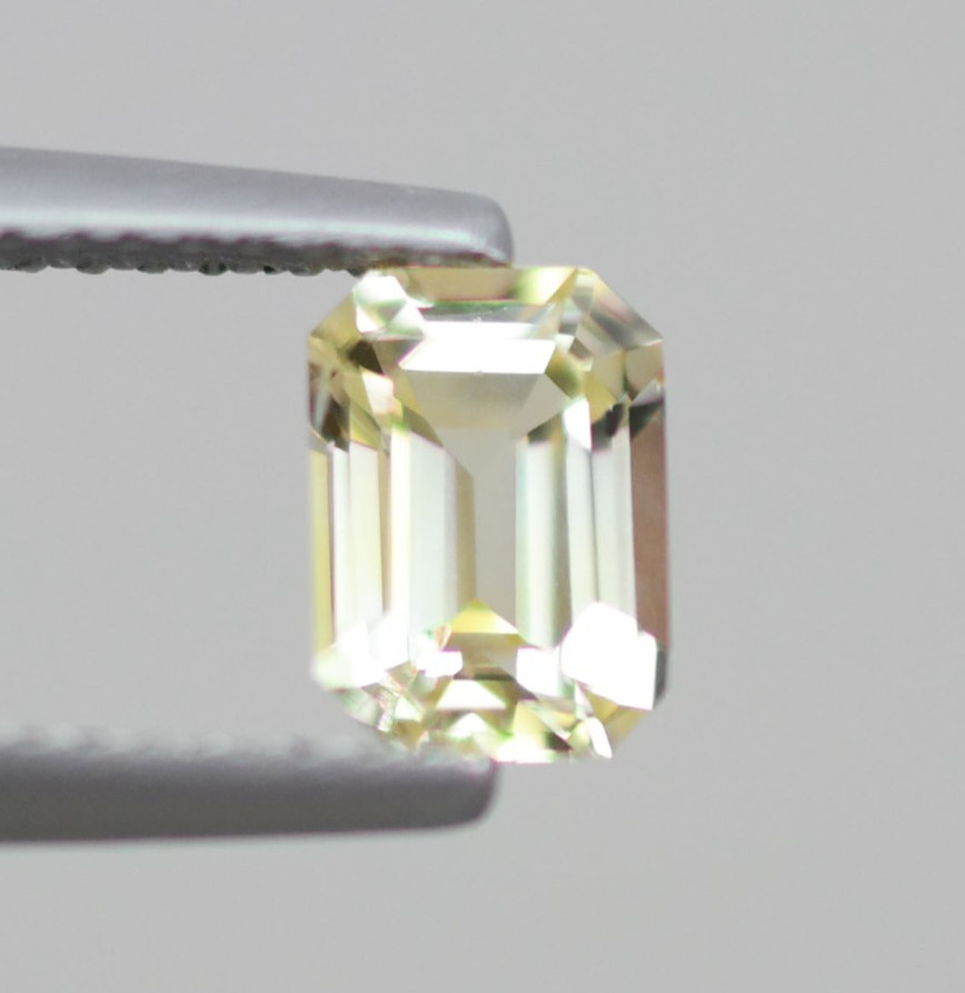 1.55ct Unheated Yellow Sapphire OCT 7x5mm Pastel Yellow 100% Genuine Sapphire