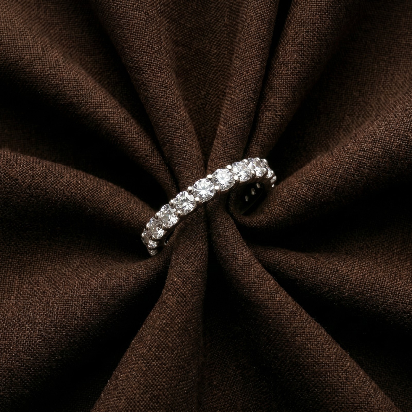 Round Moissanite Wedding Band | 925 Sterling Silver Stackable Design Men & Women