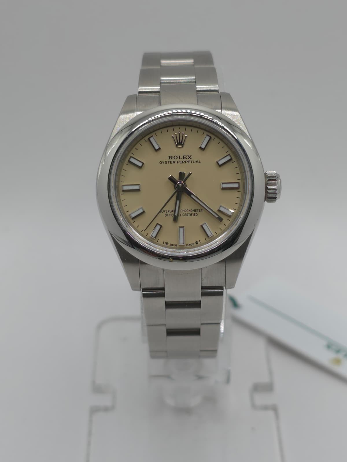 2025 Rolex Oyster Perpetual 28 276200 Beige Dial on Oyster Complete