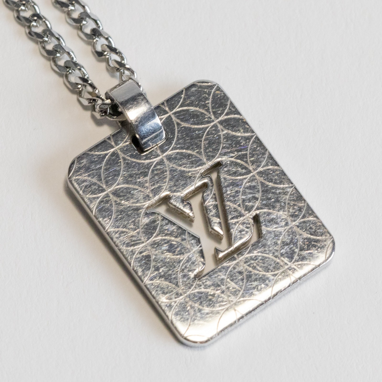 Louis Vuitton LV Champs Elysees PM M65452 Pendant Top Silver Plate Men Auth