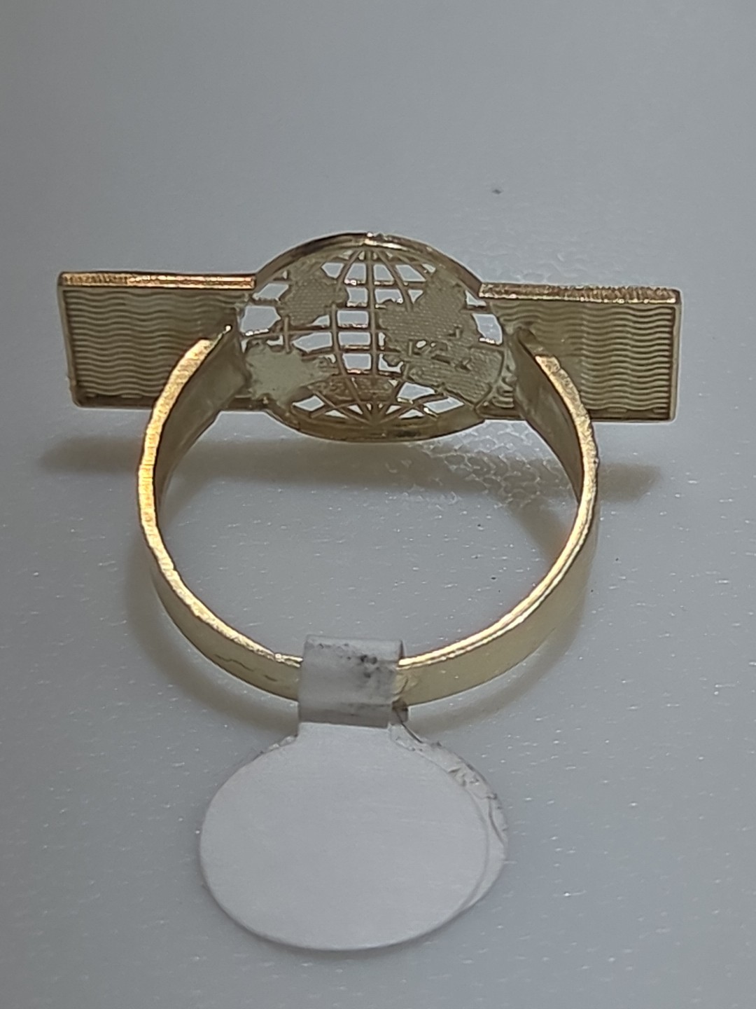 real 10k yellow Gold The World Is Yours Ring Size 9 10 11 12