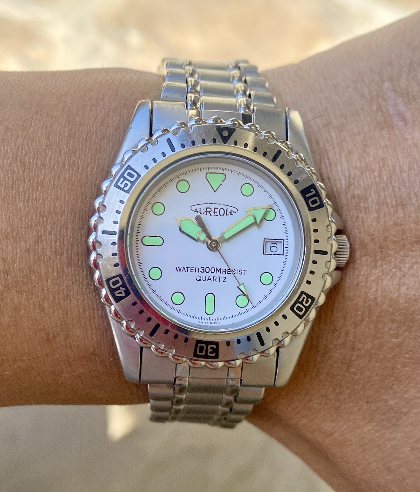 Vintage 1990s Aureole Swiss Quartz Diver Watch 36mm Stainless Steel Sandblasted